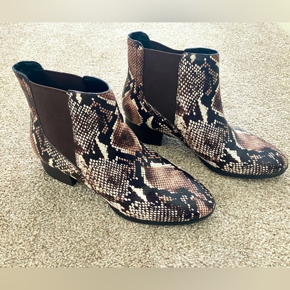 Alex Marie Snakeskin Leather Stretch Ankle Booties Size 7 - Picture 1 of 7